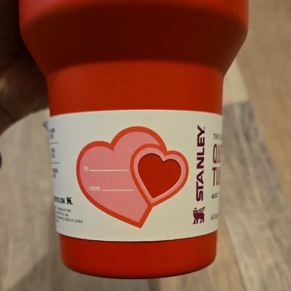 Stanley Ruby Hearts Flowstate Quencher Tumbler - Picture 5 of 11